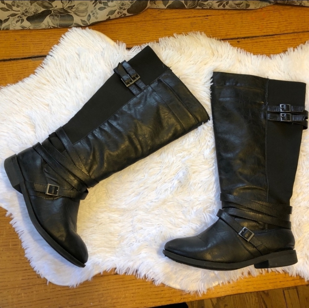 Torrid knee high boots